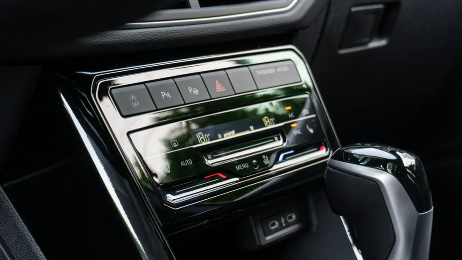 VOLKSWAGEN T-Cross -