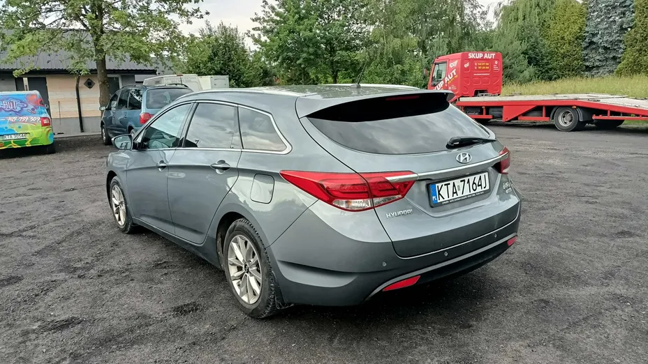 HYUNDAI i40 -