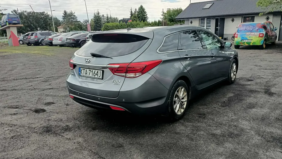 HYUNDAI i40 -