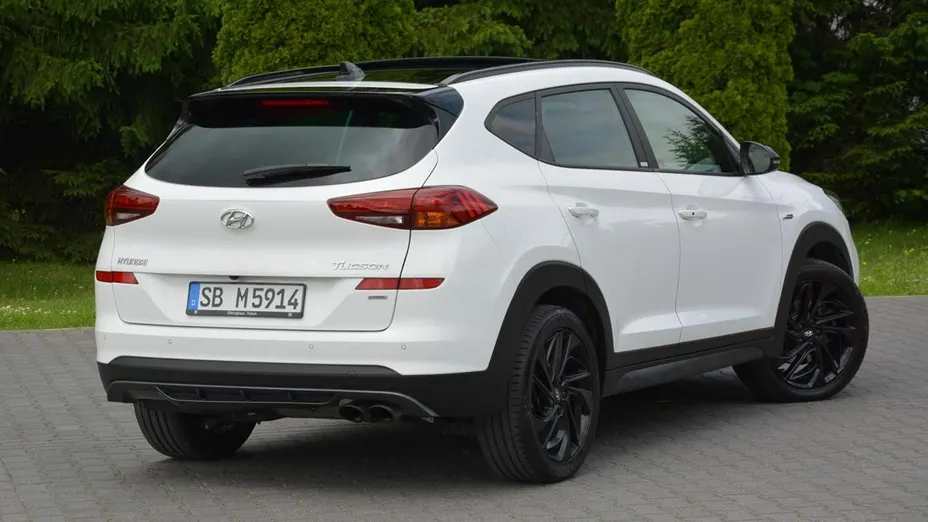 HYUNDAI Tucson -