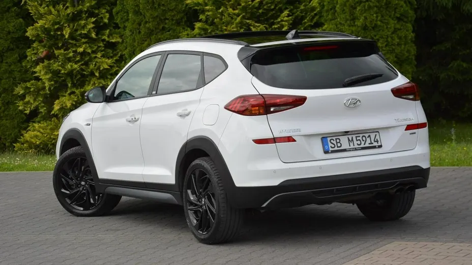 HYUNDAI Tucson -