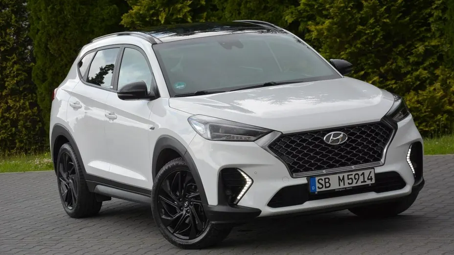 HYUNDAI Tucson -