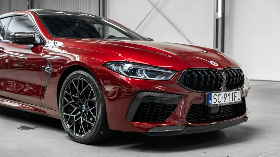 BMW M8 -