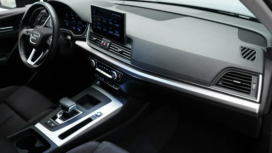 AUDI Q5 -