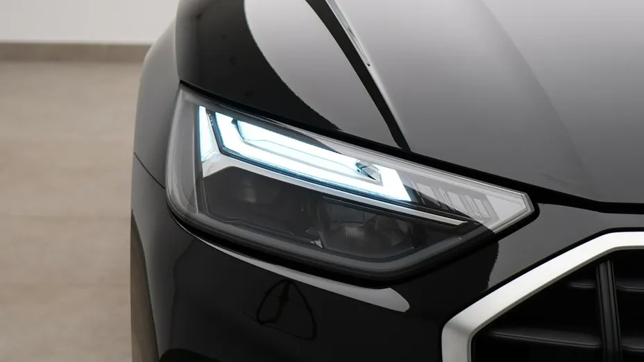 AUDI Q5 -