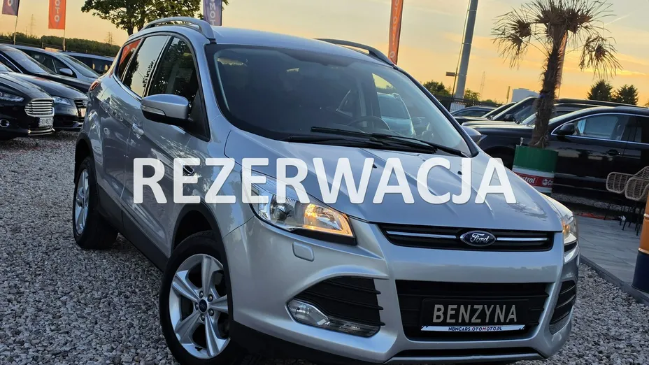 FORD Kuga -