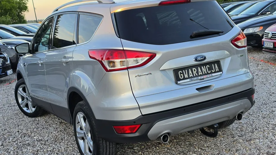 FORD Kuga -