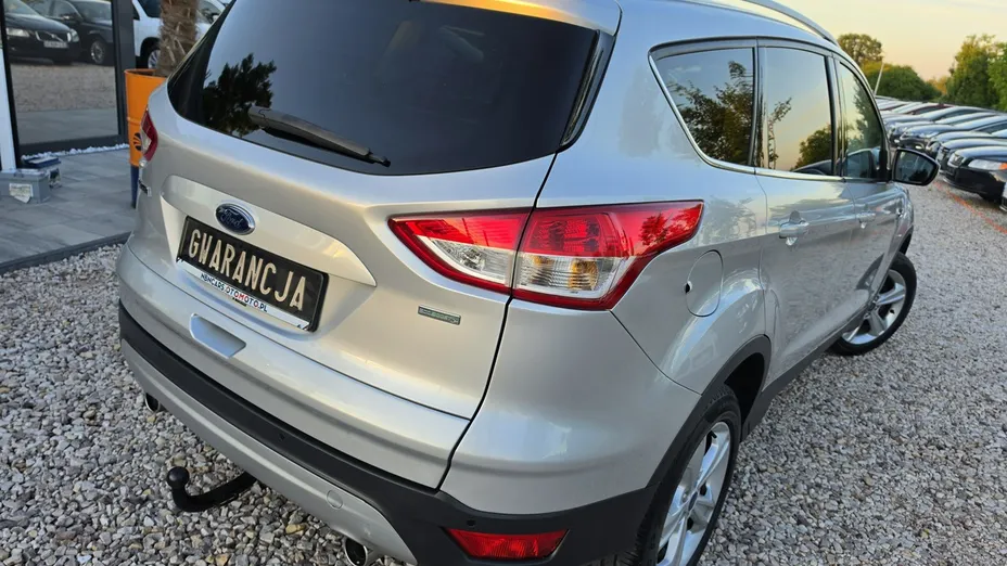 FORD Kuga -