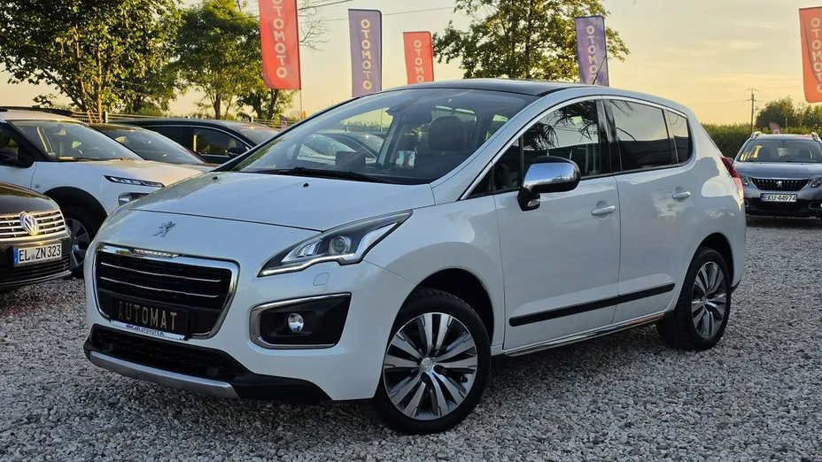 PEUGEOT 3008 -