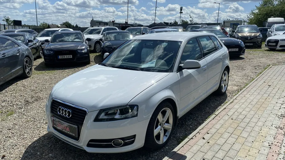AUDI A4 -