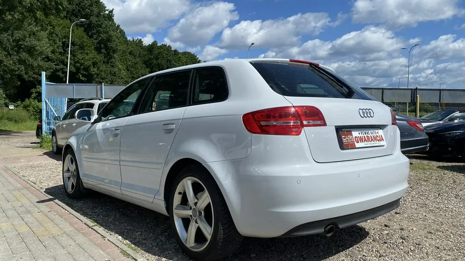 AUDI A4 -