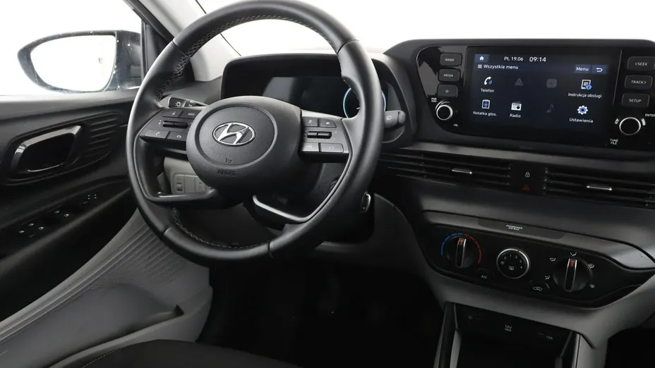 HYUNDAI i20 -