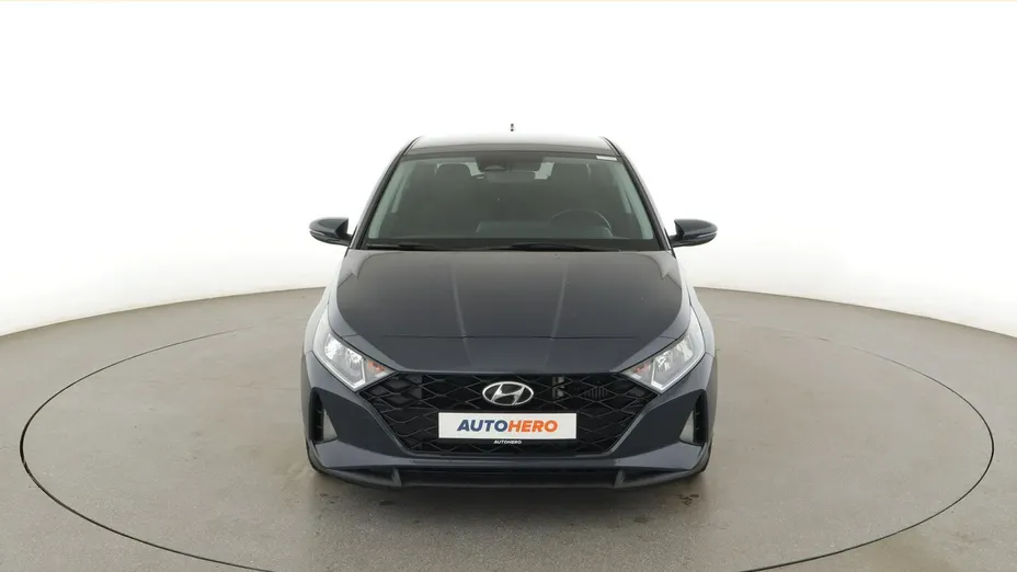 HYUNDAI i20 -