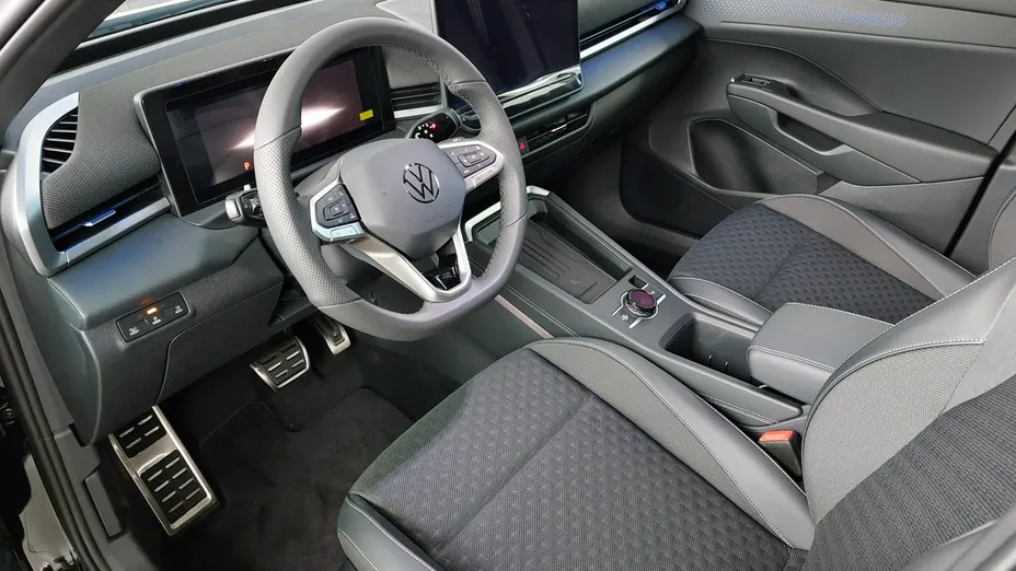 VOLKSWAGEN T-ROC -