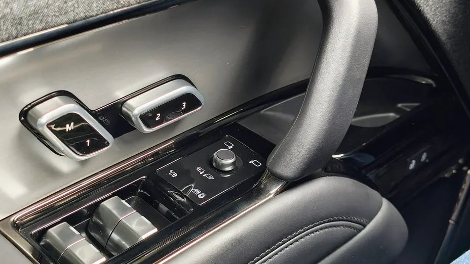 LAND ROVER Range Rover Sport -