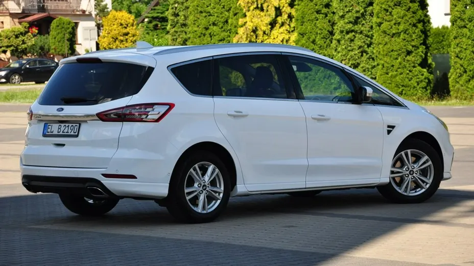 FORD S-MAX -