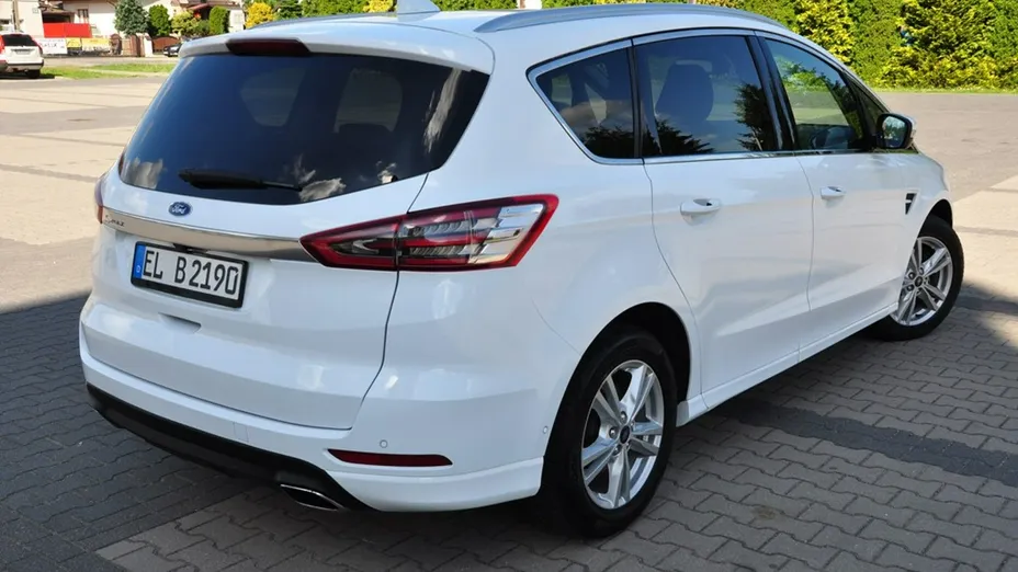 FORD S-MAX -