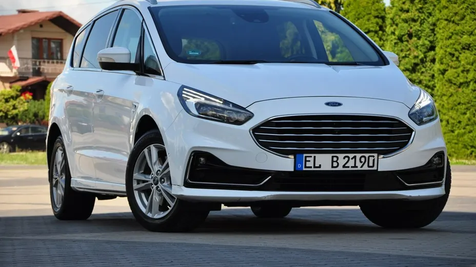 FORD S-MAX -