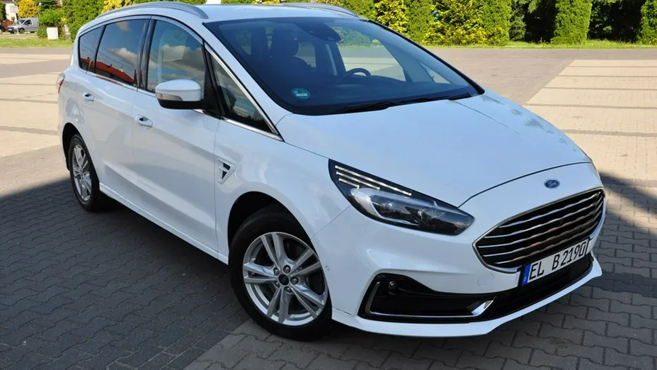 FORD S-MAX -