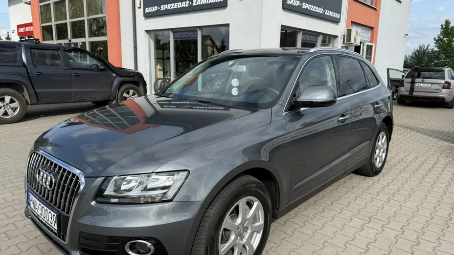 AUDI Q5 -