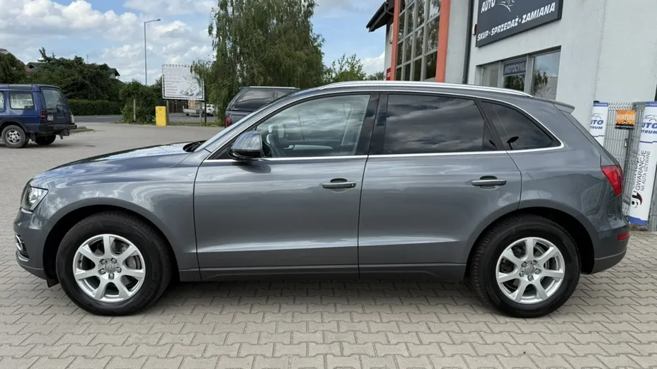 AUDI Q5 -