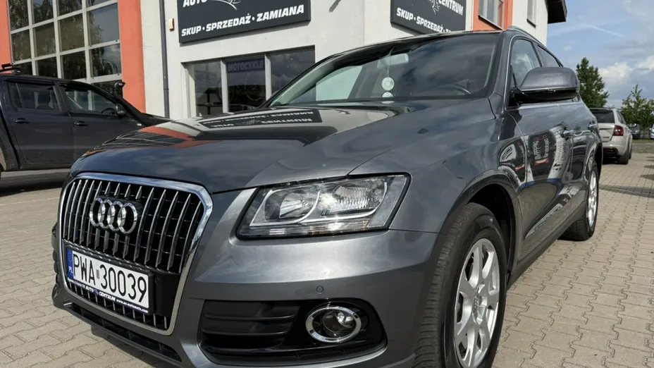 AUDI Q5 -