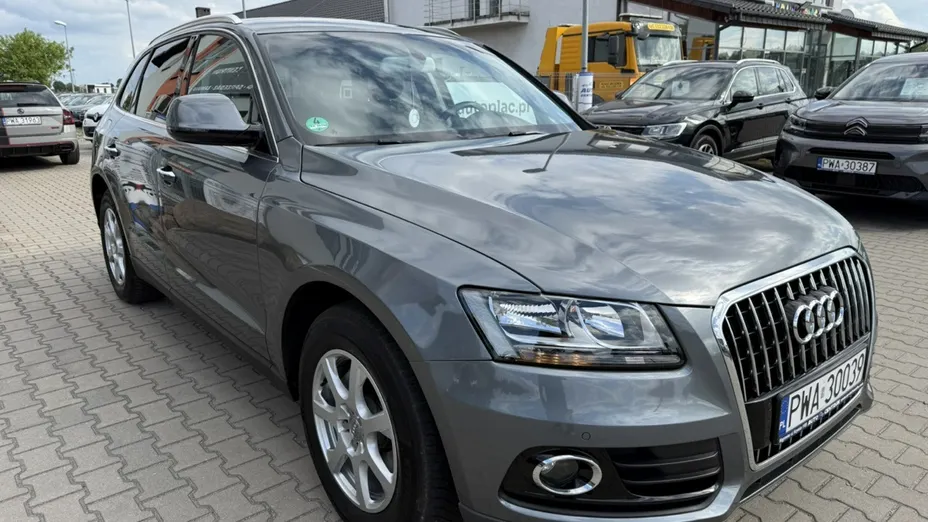 AUDI Q5 -
