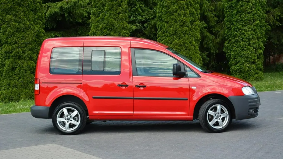 VOLKSWAGEN Caddy -