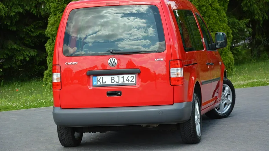 VOLKSWAGEN Caddy -