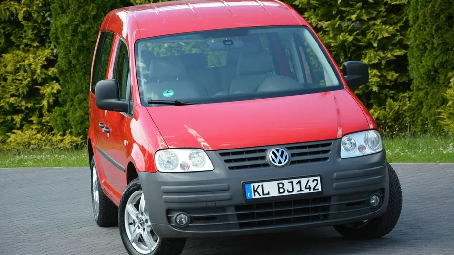 VOLKSWAGEN Caddy -