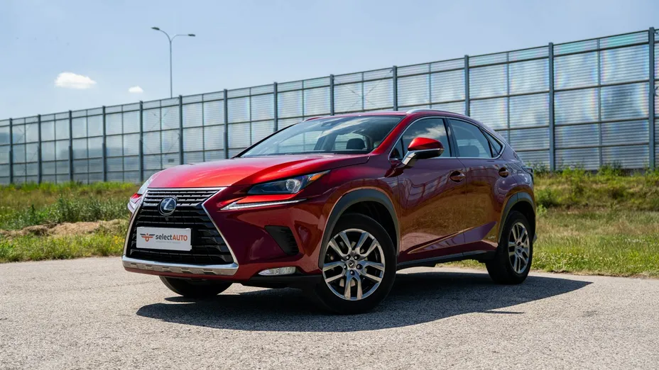 LEXUS NX -