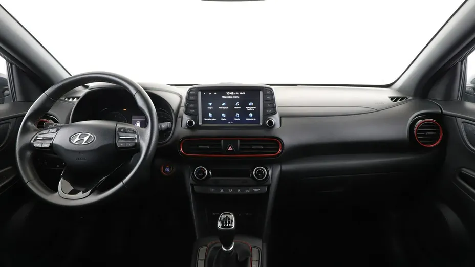 HYUNDAI Kona -