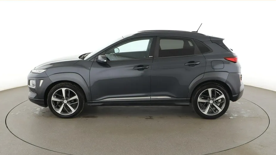 HYUNDAI Kona -