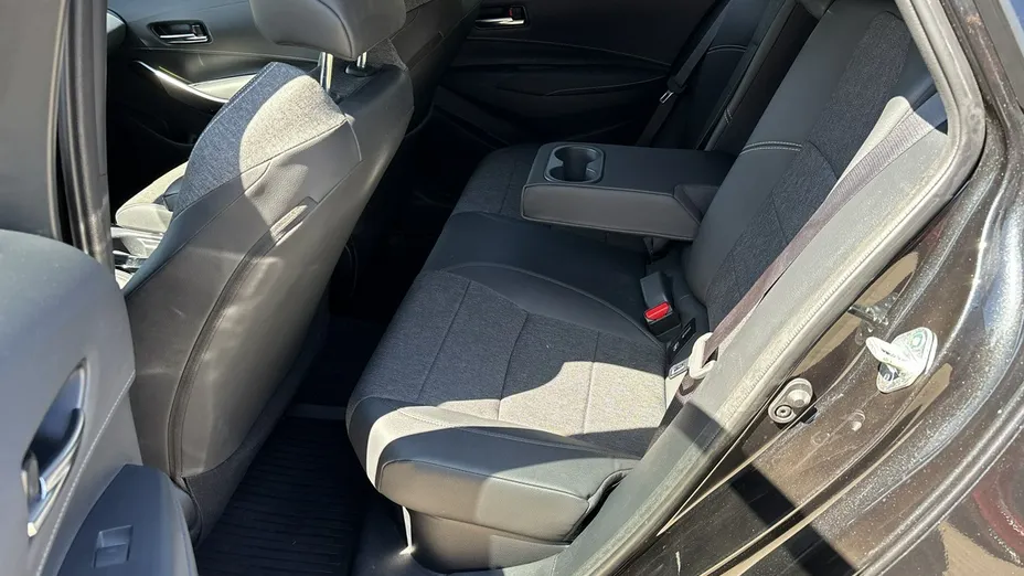 TOYOTA Corolla -