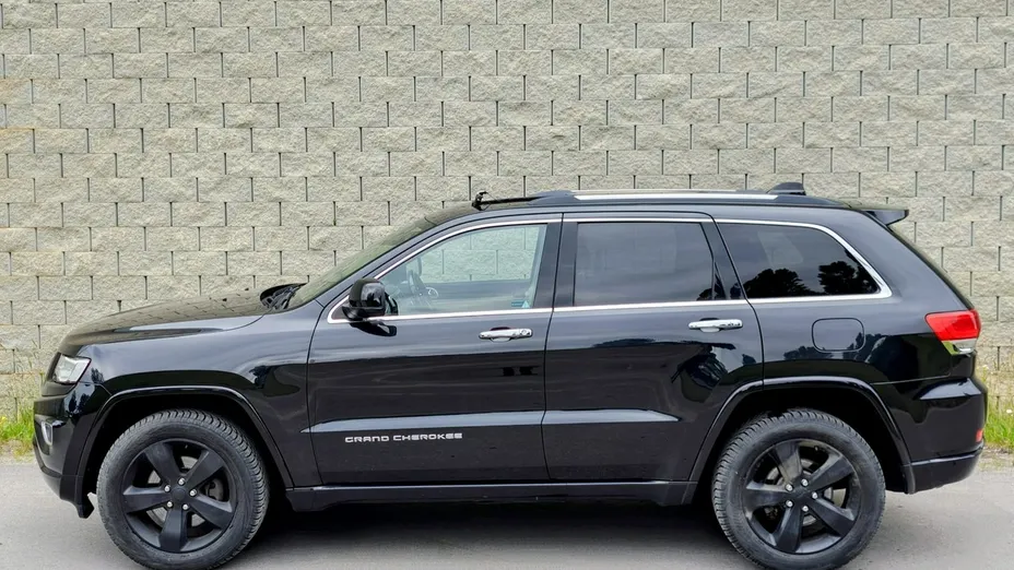 JEEP Grand Cherokee -