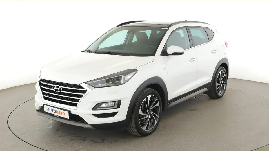 HYUNDAI Tucson -
