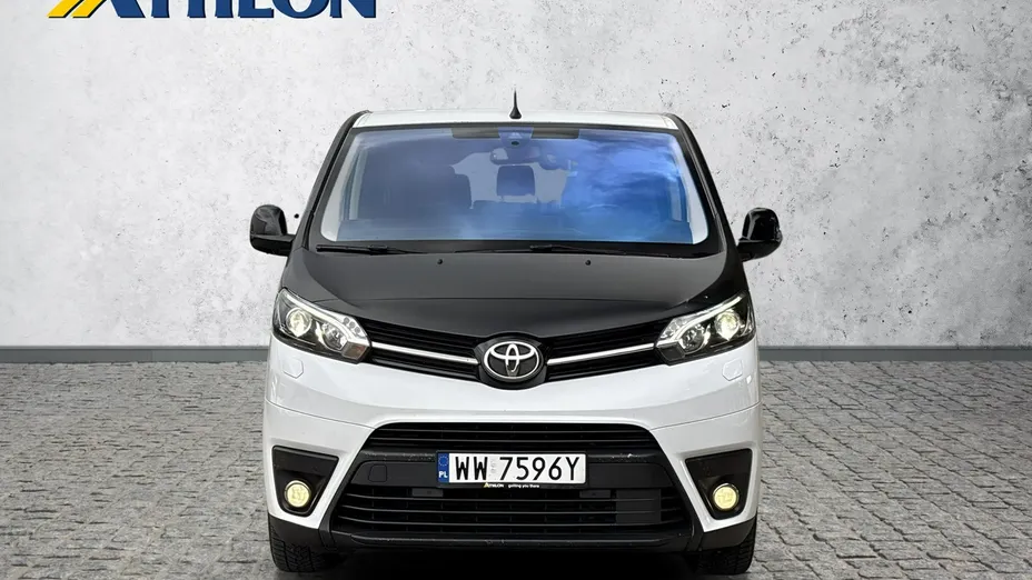 TOYOTA Proace Verso -