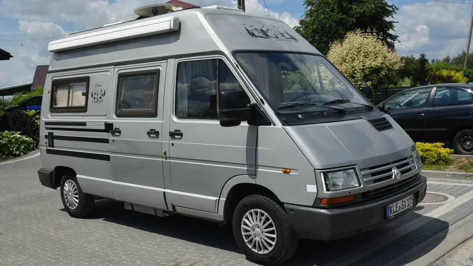 RENAULT Trafic -