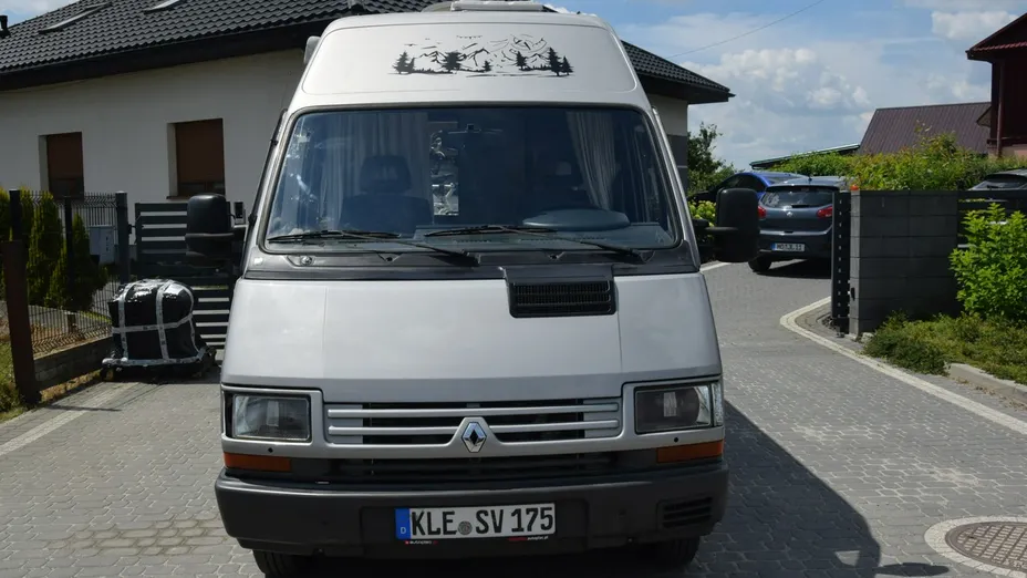 RENAULT Trafic -
