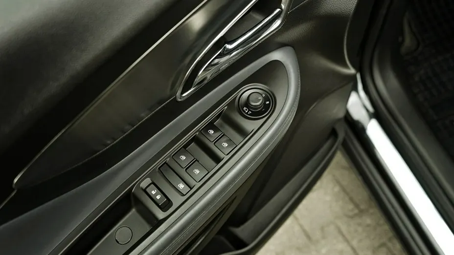 OPEL Mokka -
