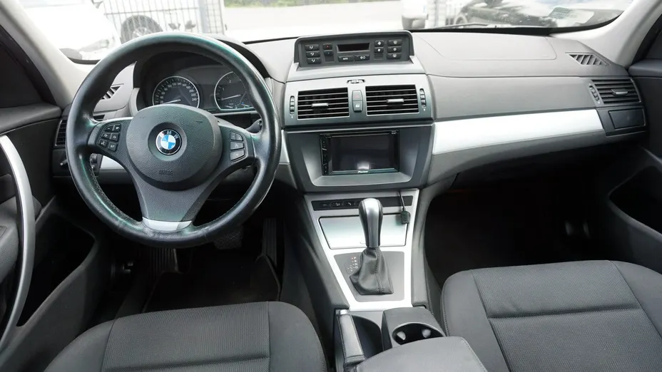 BMW X3 -