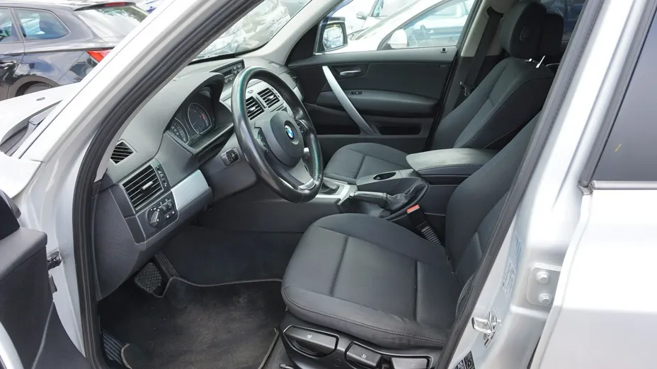 BMW X3 -