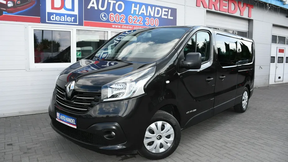 RENAULT Trafic -