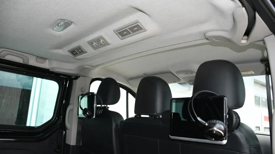 RENAULT Trafic -
