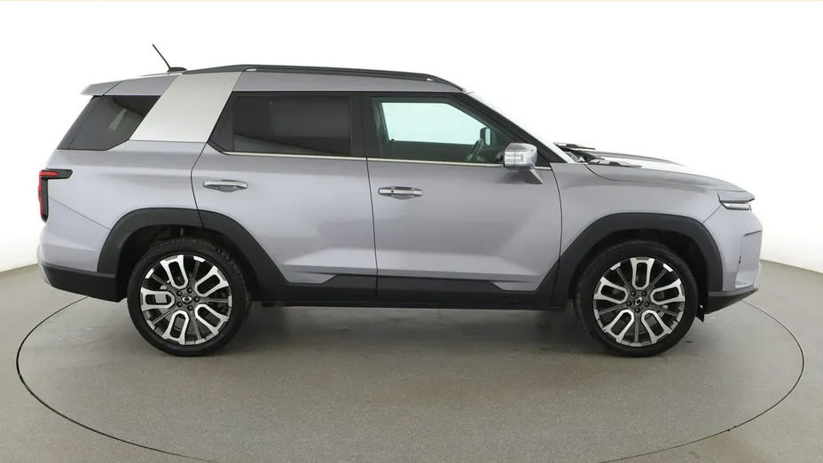 KGM / SSANGYONG Torres -