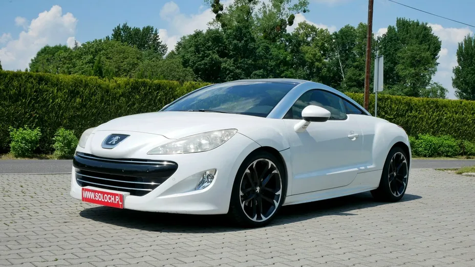 PEUGEOT RCZ -