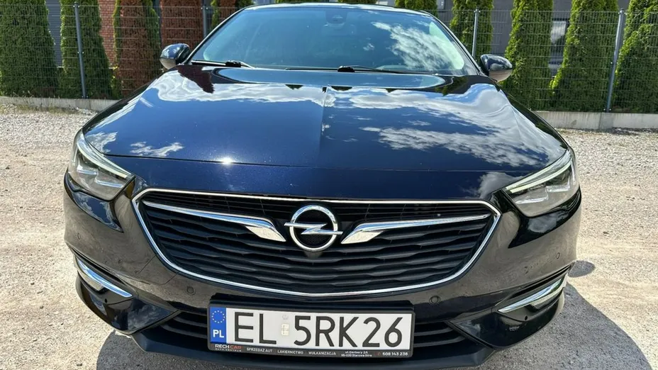 OPEL Insignia -