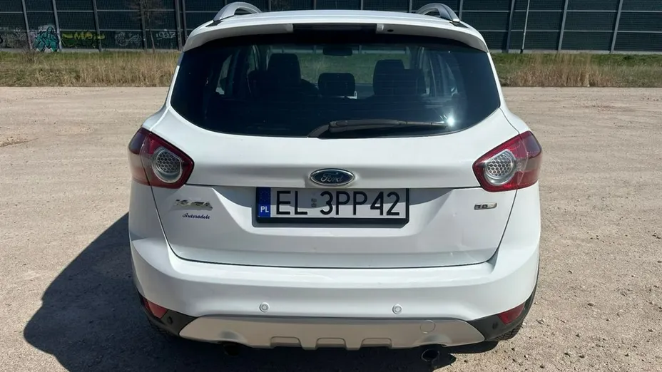 FORD Kuga -
