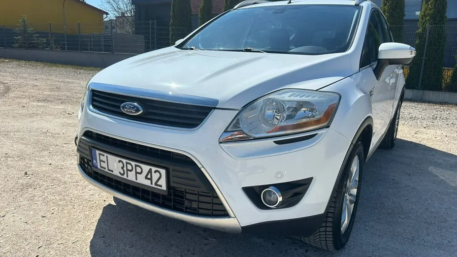 FORD Kuga -