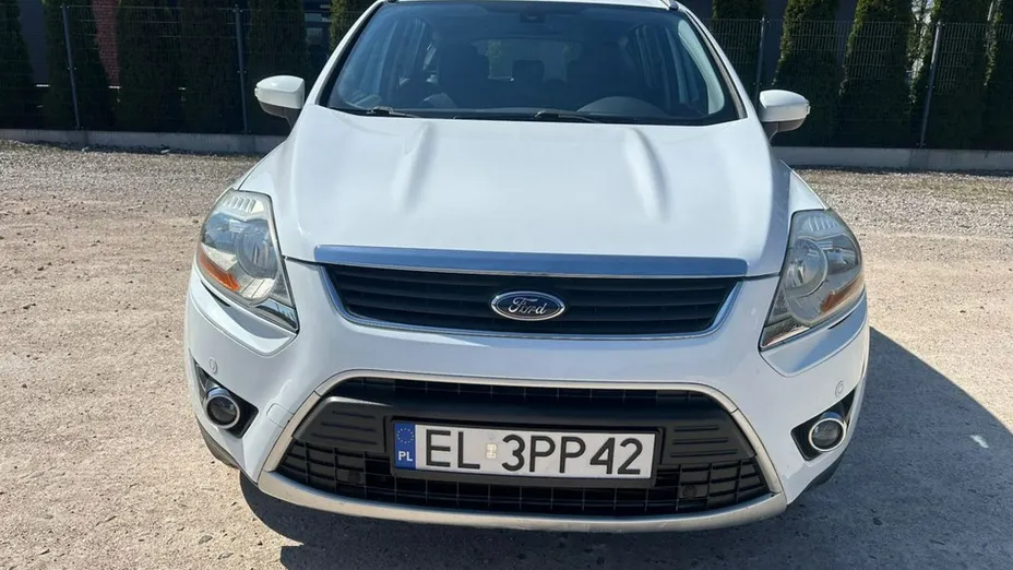 FORD Kuga -